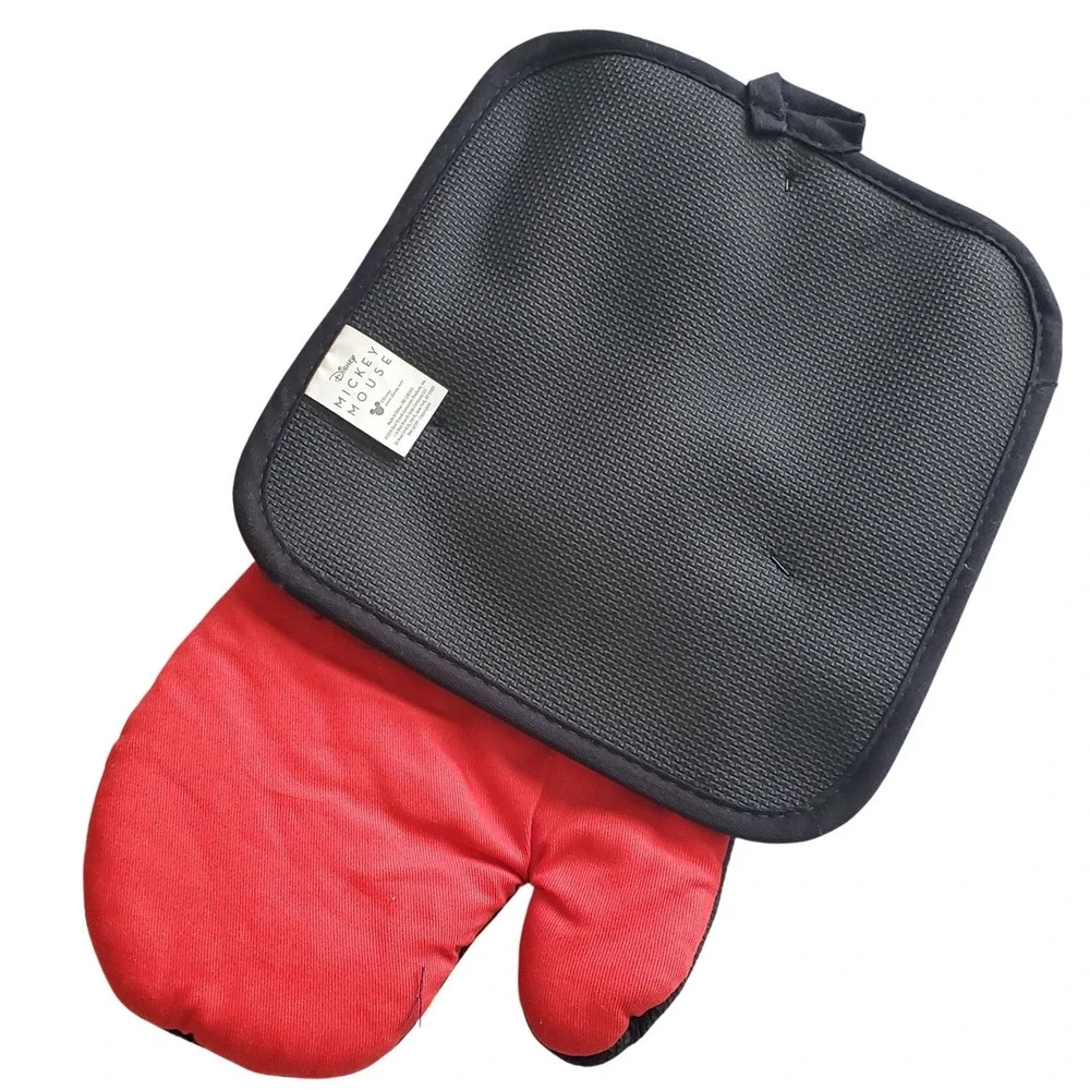 Disney Mickey Mouse Oversized Oven Mitt + Pot Holder Set Red Black Retro Gift 79